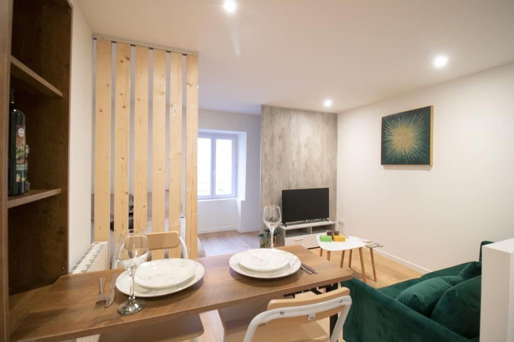 Le Valerie Appartement Bourg-en-Bresse Buitenkant foto